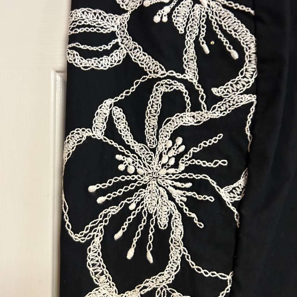 J. Ribkoff Pants - Picture 2 of 4